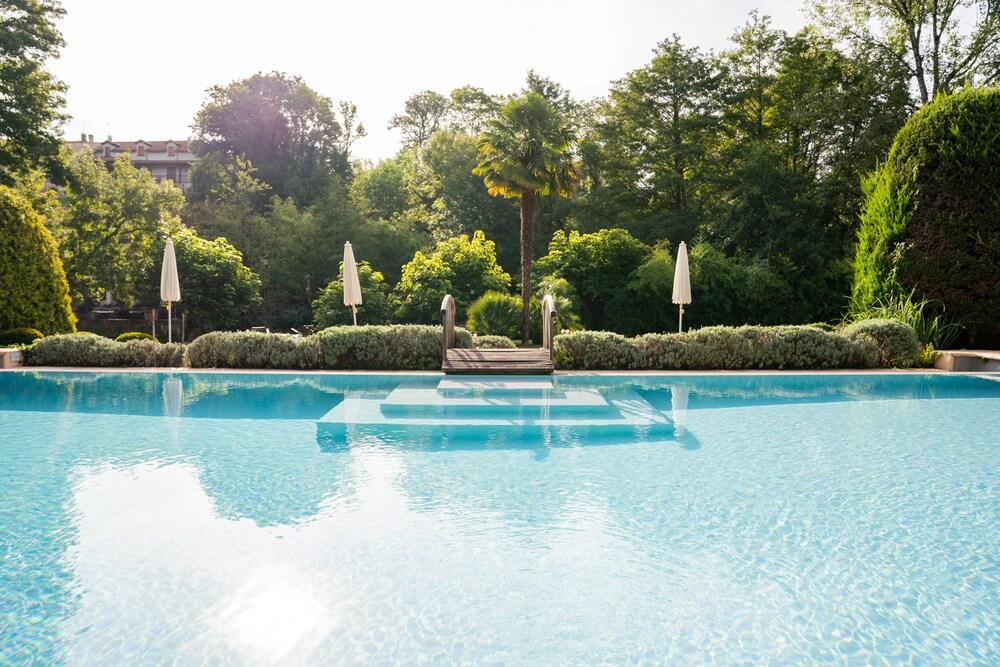 Le Moulin Du Roc Hotel Brantome Exterior photo